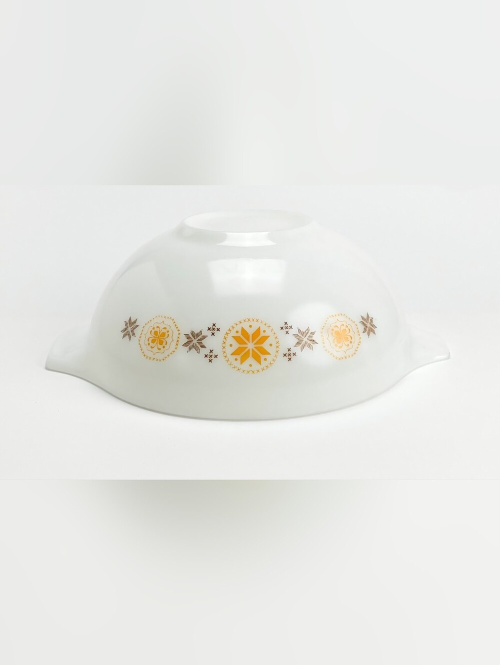 1960s Vintage Pyrex Cinderella Mixing Bowl #444, Town and Country, Retro Kitchen - Picture 3 of 4